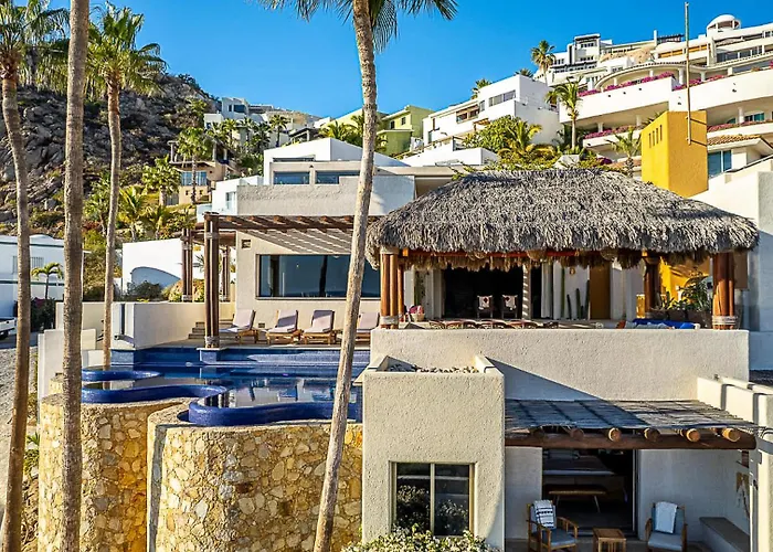 Holiday home Chic 5br Oceanview With Pool In Pedregal