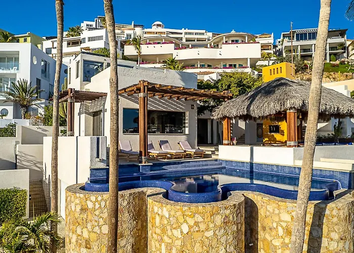 Chic 5br Oceanview With Pool In Pedregal