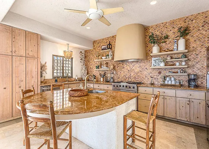Chic 5br Oceanview With Pool In Pedregal Holiday home