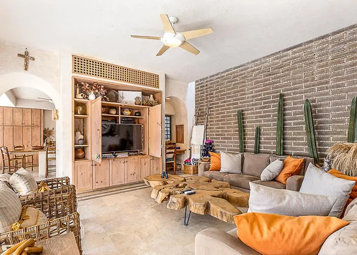 Chic 5br Oceanview With Pool In Pedregal Holiday home *