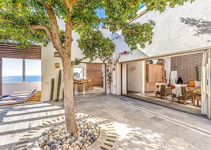 Chic 5br Oceanview With Pool In Pedregal Holiday home